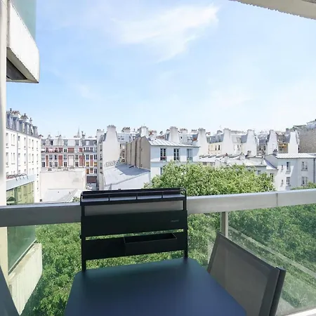 Lejlighed Nice Bright Apartment With Balcony In Paris